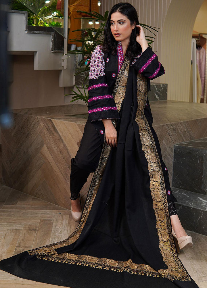 Sanaulla Exclusive Range  Pashmina  Shawls Mh Tilla Kallah Dour Ght KPS-18 Black04 - Pashmina Shawls