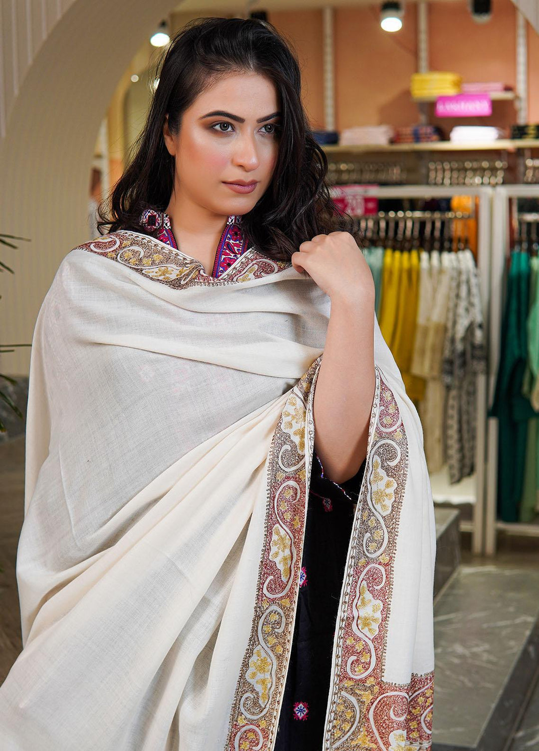 Sanaulla Exclusive Range  Pashmina  Shawls Nalki Zarri Kaalah Dour Hw KPS-36 White - Pashmina Shawls