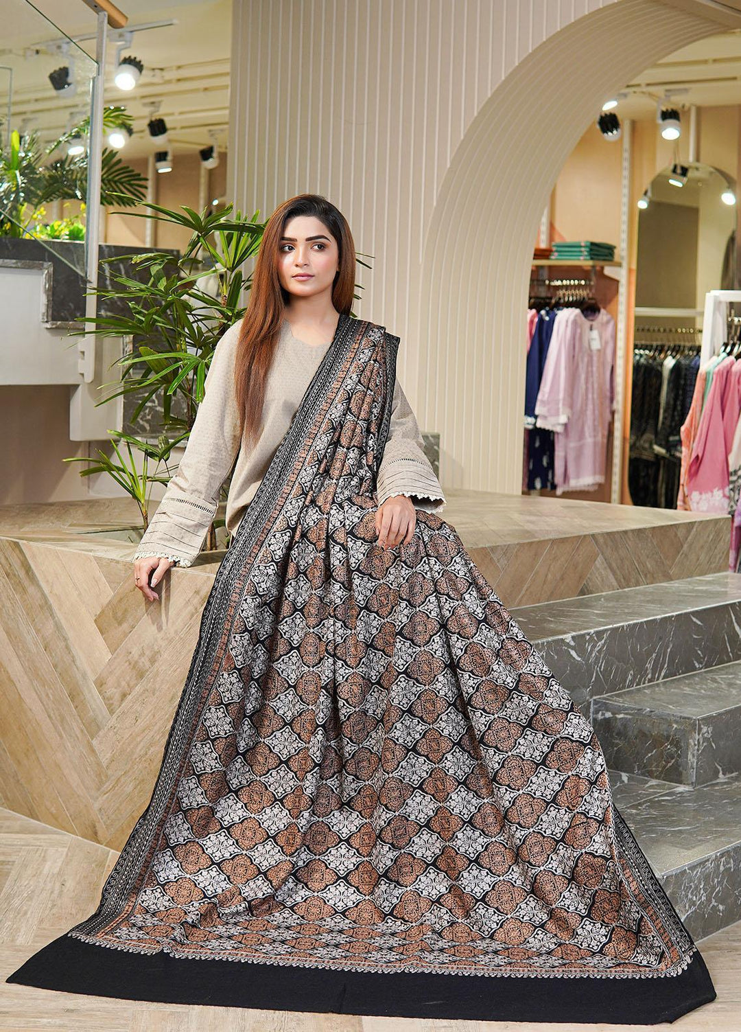 Sanaulla Exclusive Range  Pashmina  Shawls MAMA-37 Black-2 - Pashmina Shawls