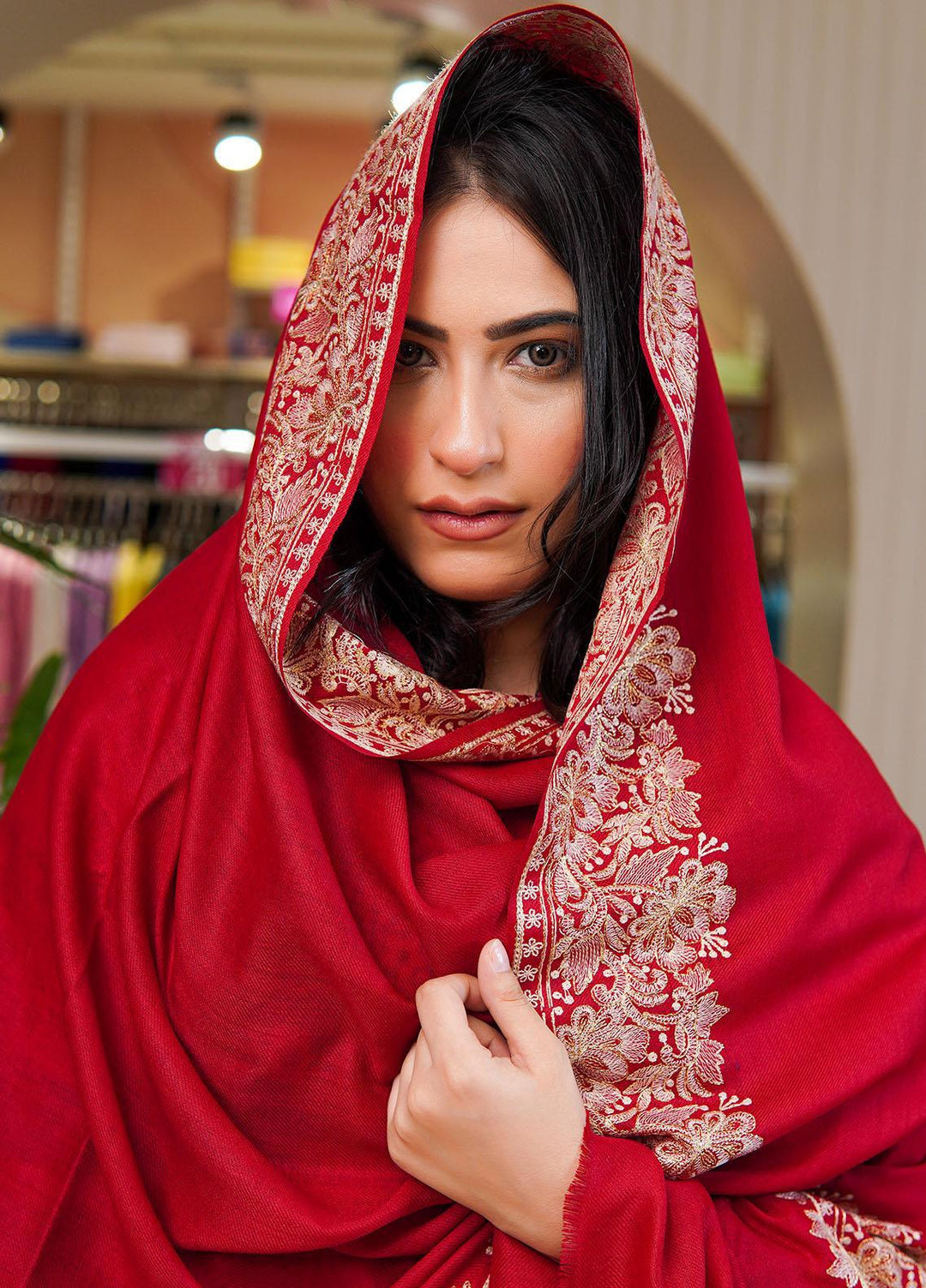 Sanaulla Exclusive Range  Pashmina  Shawls Mh Tilla Kallah Dour Ght KPS-18 Red - Pashmina Shawls