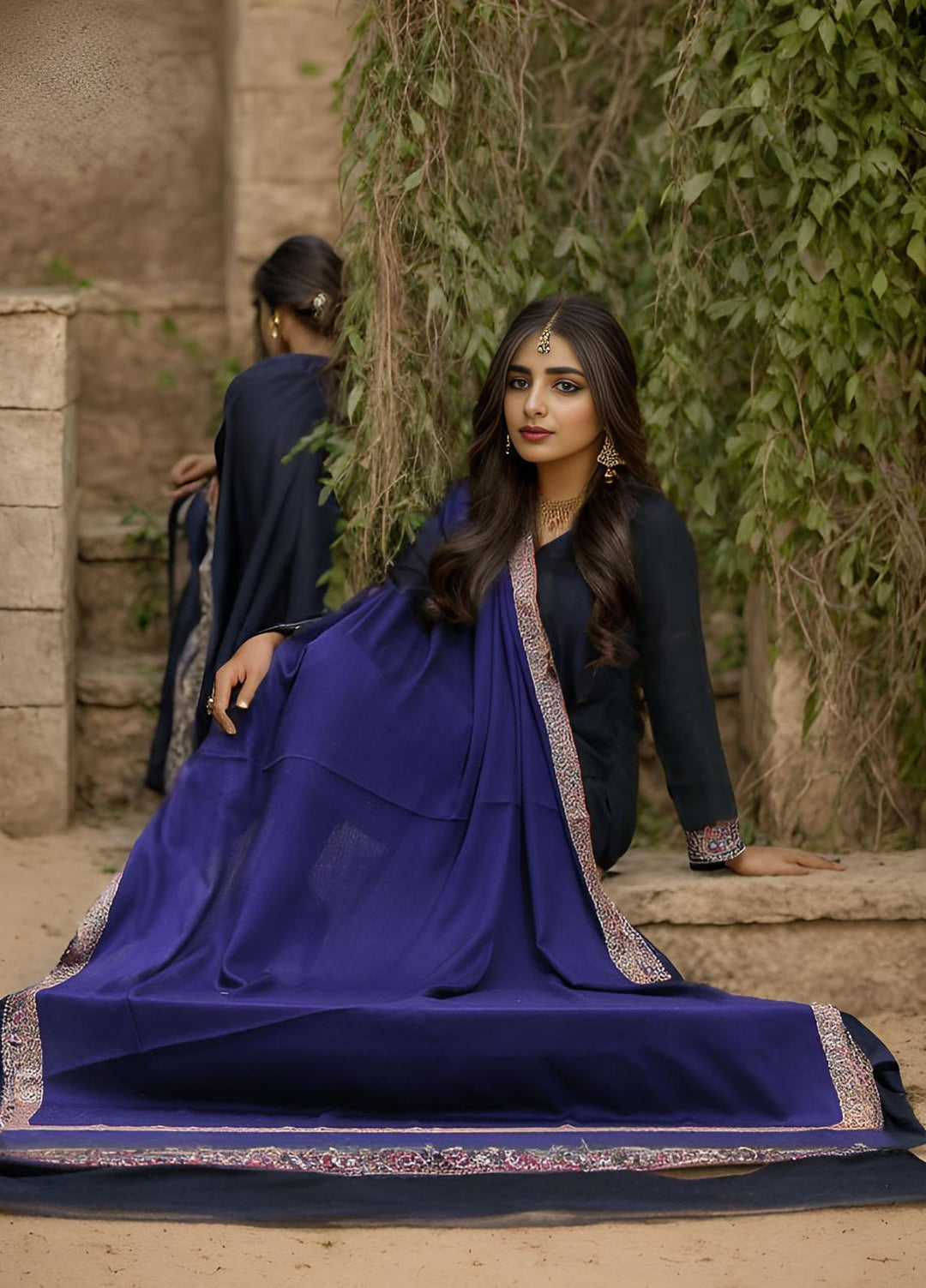 Sanaulla Exclusive Range  Pashmina  Mama D-21 Blue - Women Shawls