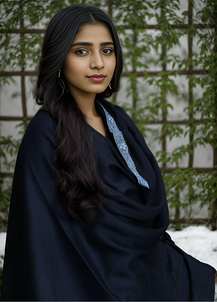 Sanaulla Exclusive Range  Pashmina  Mama D-22 Black 03 - Women Shawls