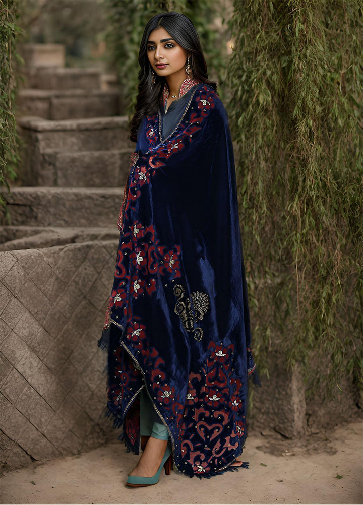 Sanaulla Exclusive Range  Pashmina  KPS 781 D-33 N Blue - Women Shawls