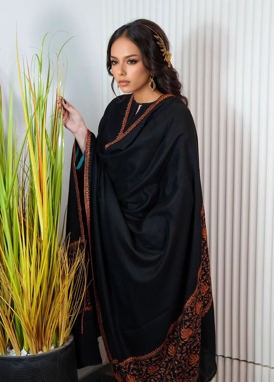 Sanaulla Exclusive Range Pashmina Shawl AKP-05 Black - Winter Collection