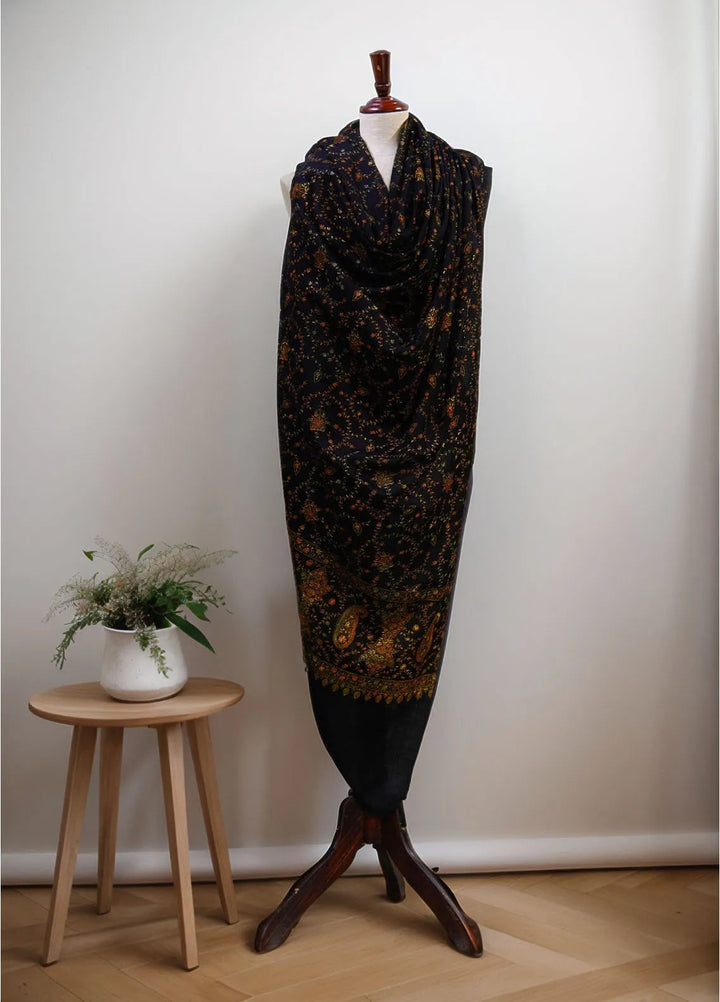 Sanaulla Exclusive Range Pashmina Shawl D-16 Black 3 - Winter Collection