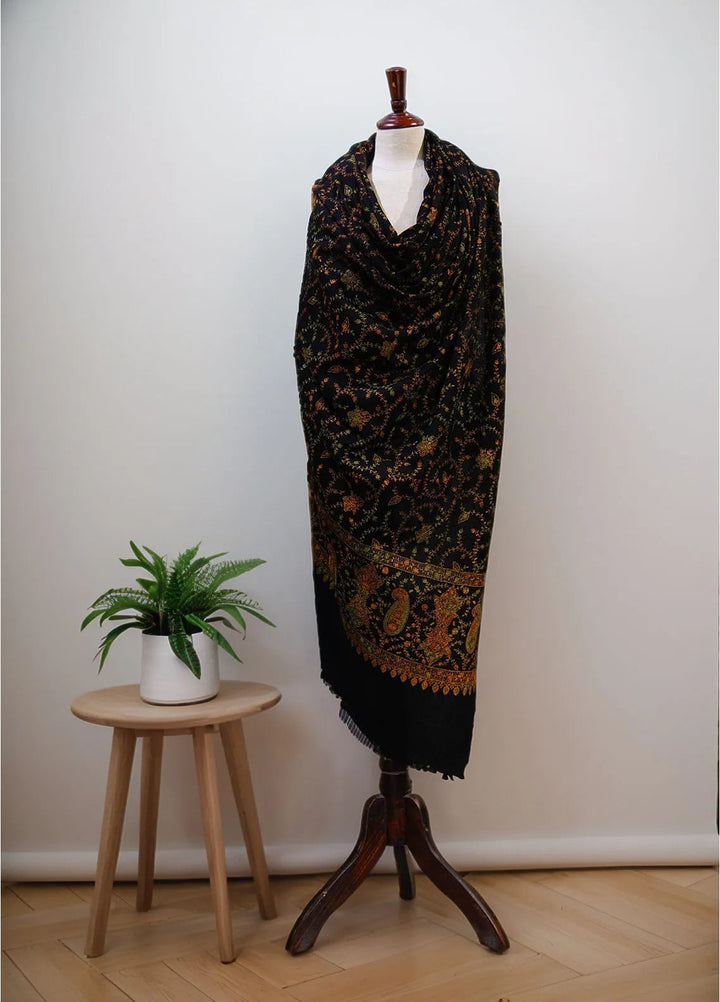 Sanaulla Exclusive Range Pashmina Shawl D-16 Black 4 - Winter Collection