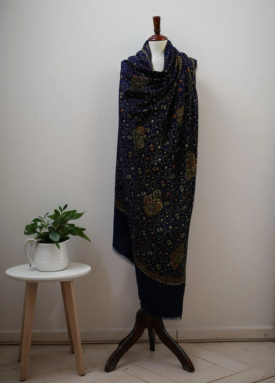 Sanaulla Exclusive Range Pashmina Shawl D-16 Navy Blue 4 - Winter Collection