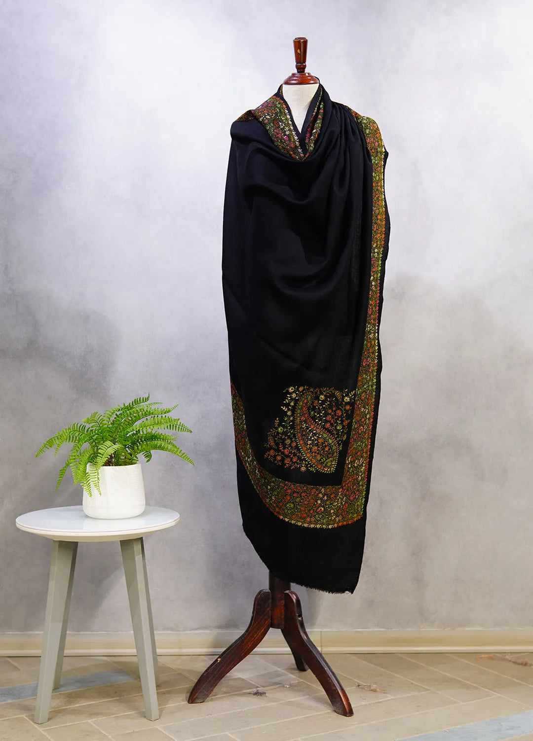Sanaulla Exclusive Range Pashmina Shawl D-17 Black 1 - Winter Collection