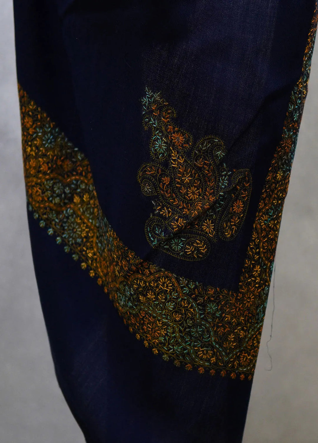 Sanaulla Exclusive Range Pashmina Shawl D-17 Navy Blue 3 - Winter Collection