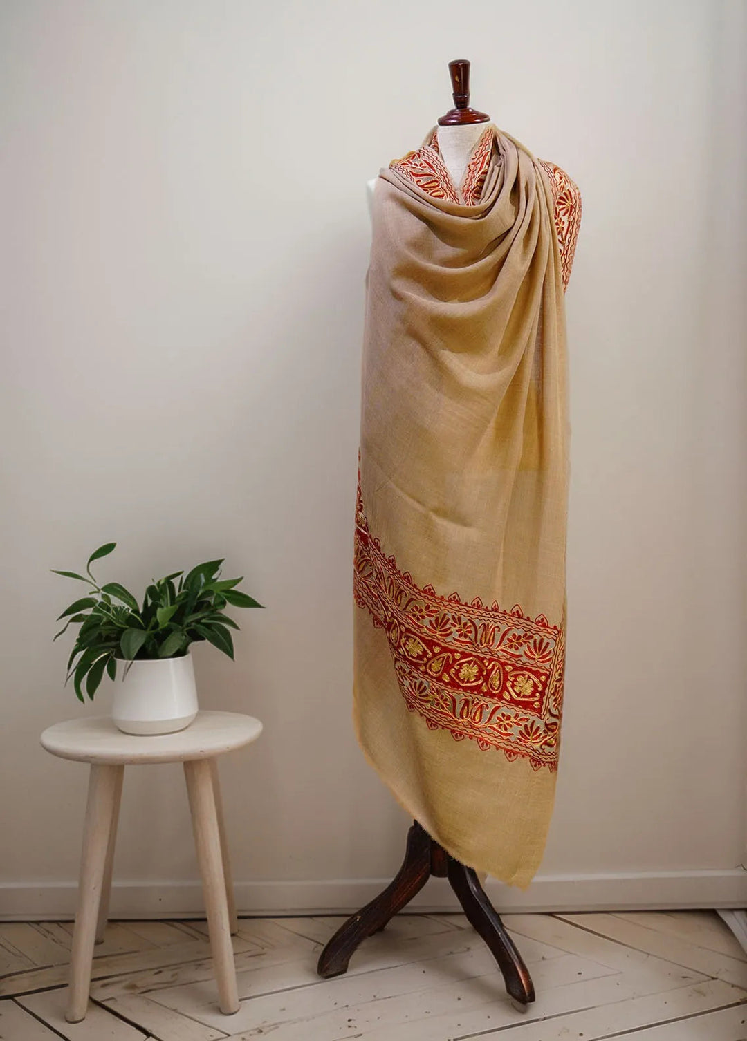 Sanaulla Exclusive Range Pashmina Shawl D-40 Brown - Winter Collection