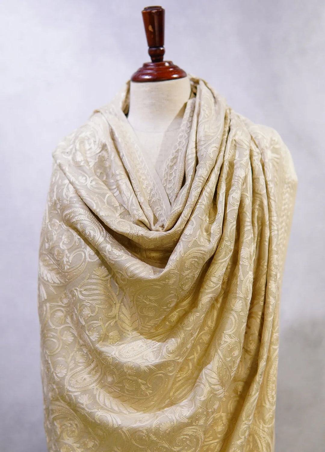 Sanaulla Exclusive Range Pashmina Shawl D-48 Light Grey 3 - Winter Collection