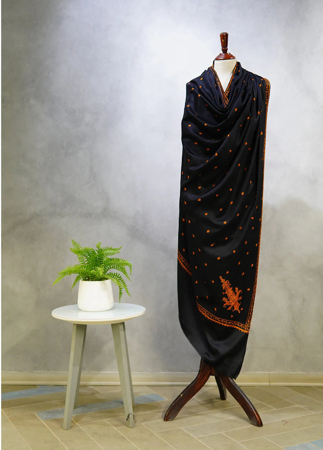 Sanaulla Exclusive Range Pashmina Shawl D-50 Black 2 - Winter Collection