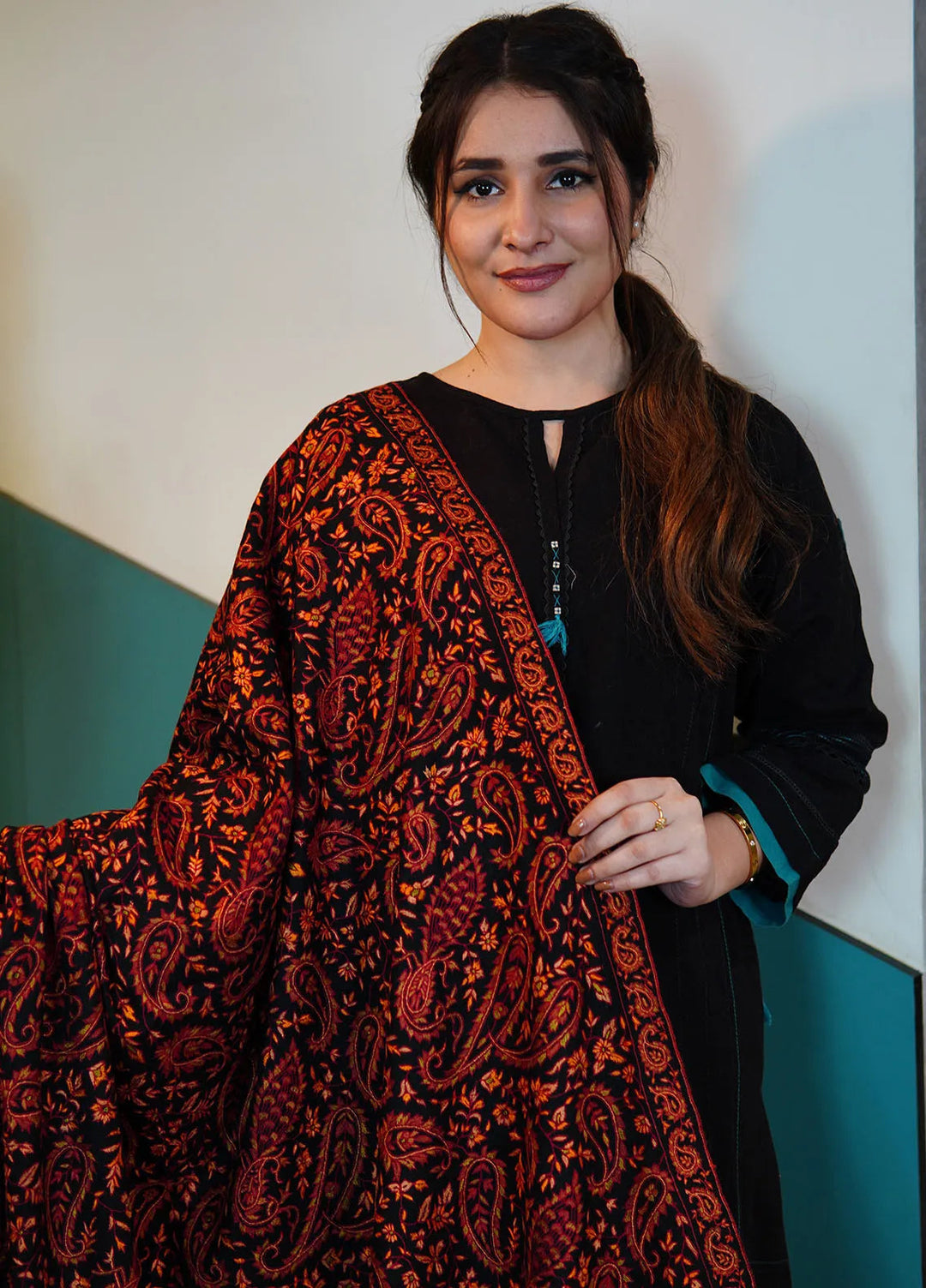 Sanaulla Exclusive Range Pashmina Shawl Fancy Black Maroon Shawl - Winter Collection