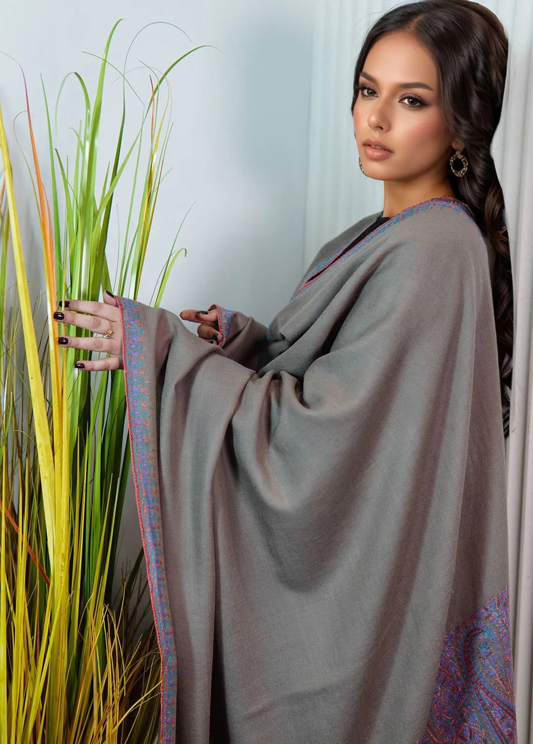 Sanaulla Exclusive Range Pashmina Shawl KPS D-102 Dark Grey - Winter Collection