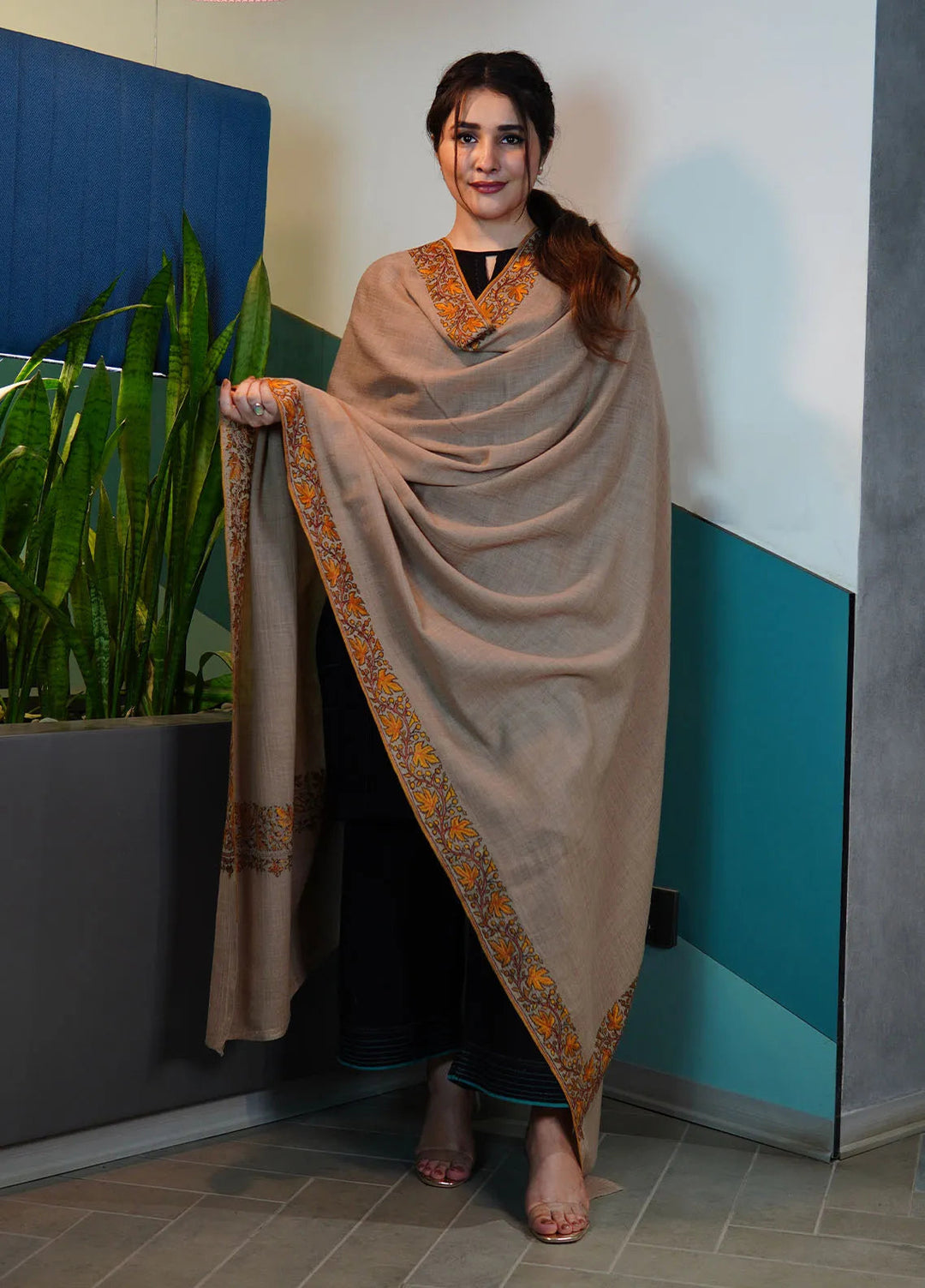 Sanaulla Exclusive Range Pashmina Shawl KPS D-103 Brown - Winter Collection