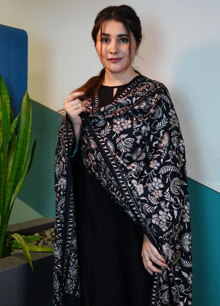 Sanaulla Exclusive Range Pashmina Shawl KPS D-104 Black - Winter Collection