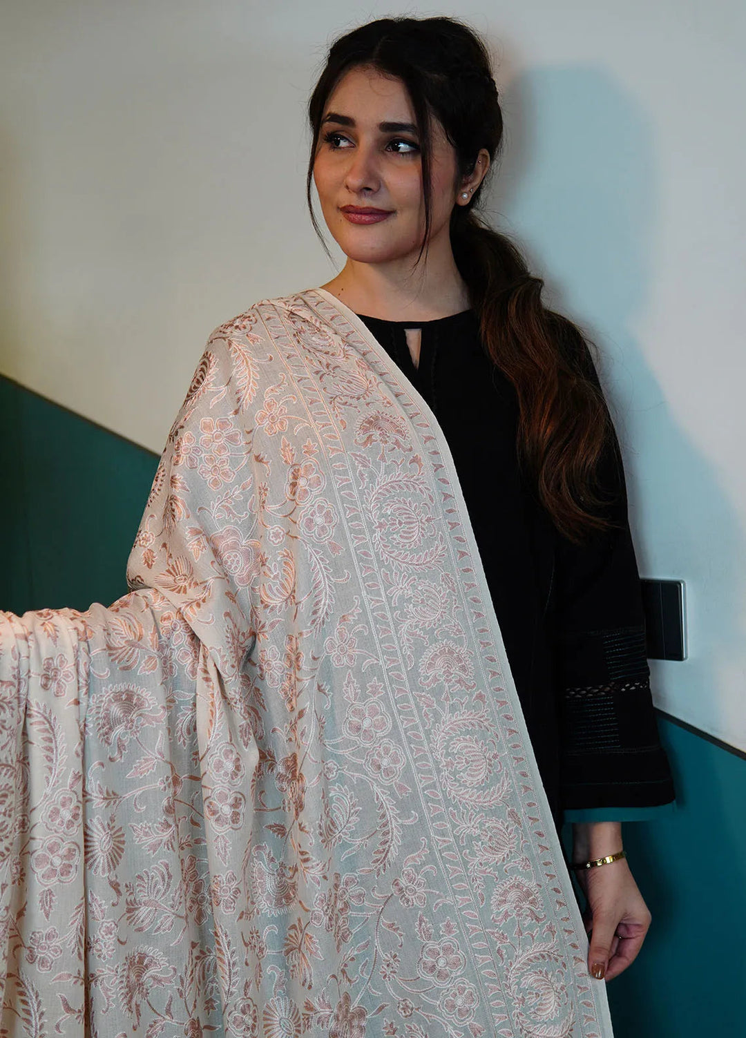 Sanaulla Exclusive Range Pashmina Shawl KPS D-104 Cream - Winter Collection