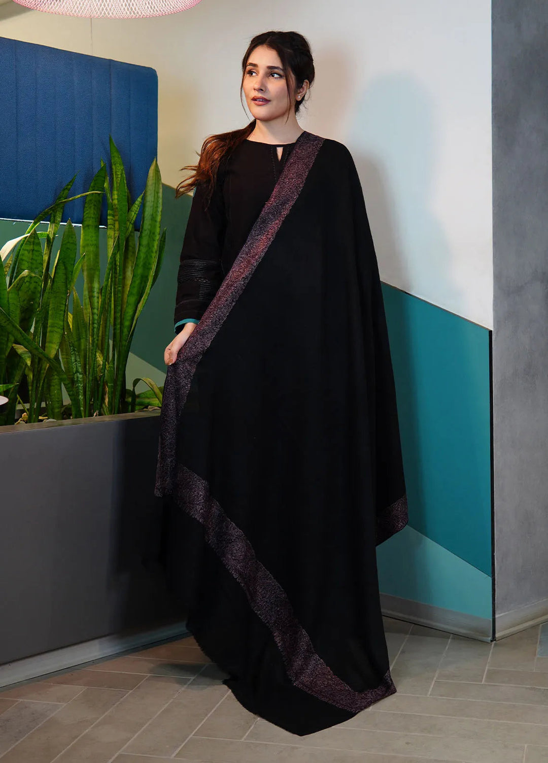 Sanaulla Exclusive Range Pashmina Shawl KPS D-128 Black - Winter Collection