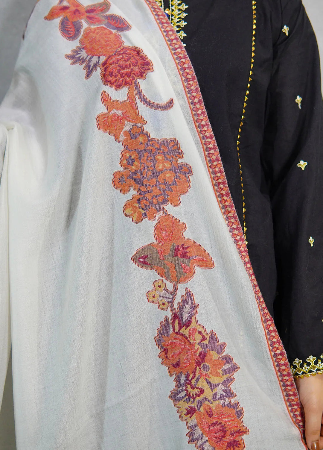 Sanaulla Exclusive Range Pashmina Shawl KPS D-42 White 1 - Winter Collection