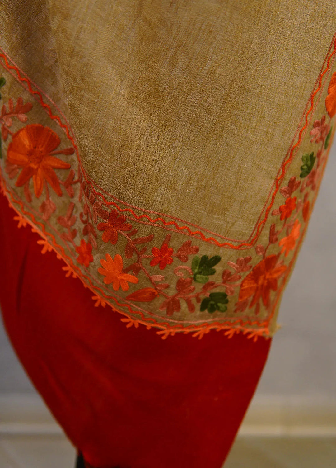 Sanaulla Exclusive Range Pashmina Shawl KPS D-55 Beige - Winter Collection