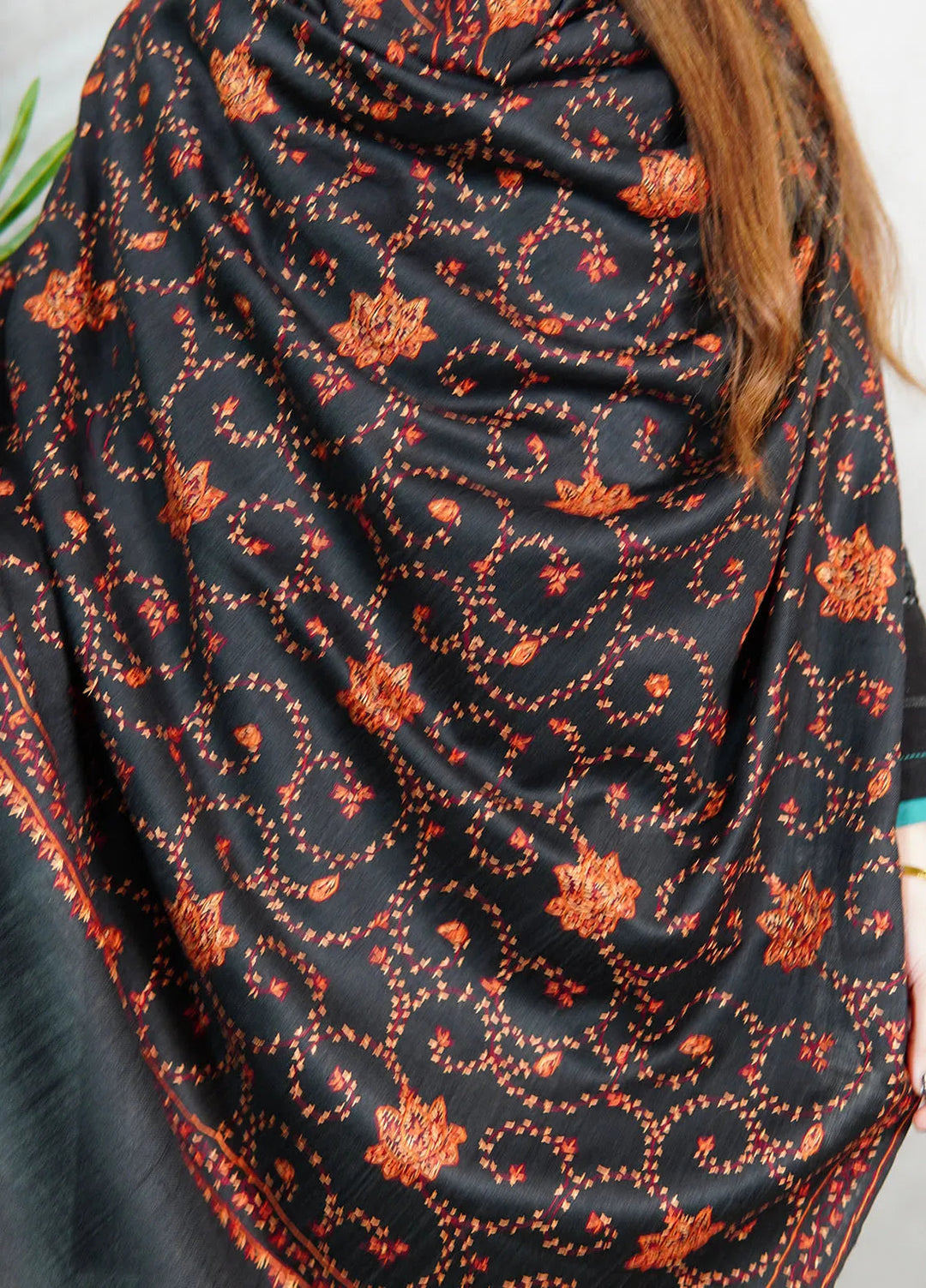 Sanaulla Exclusive Range Pashmina Shawl KPS D-57 Black 2 - Winter Collection