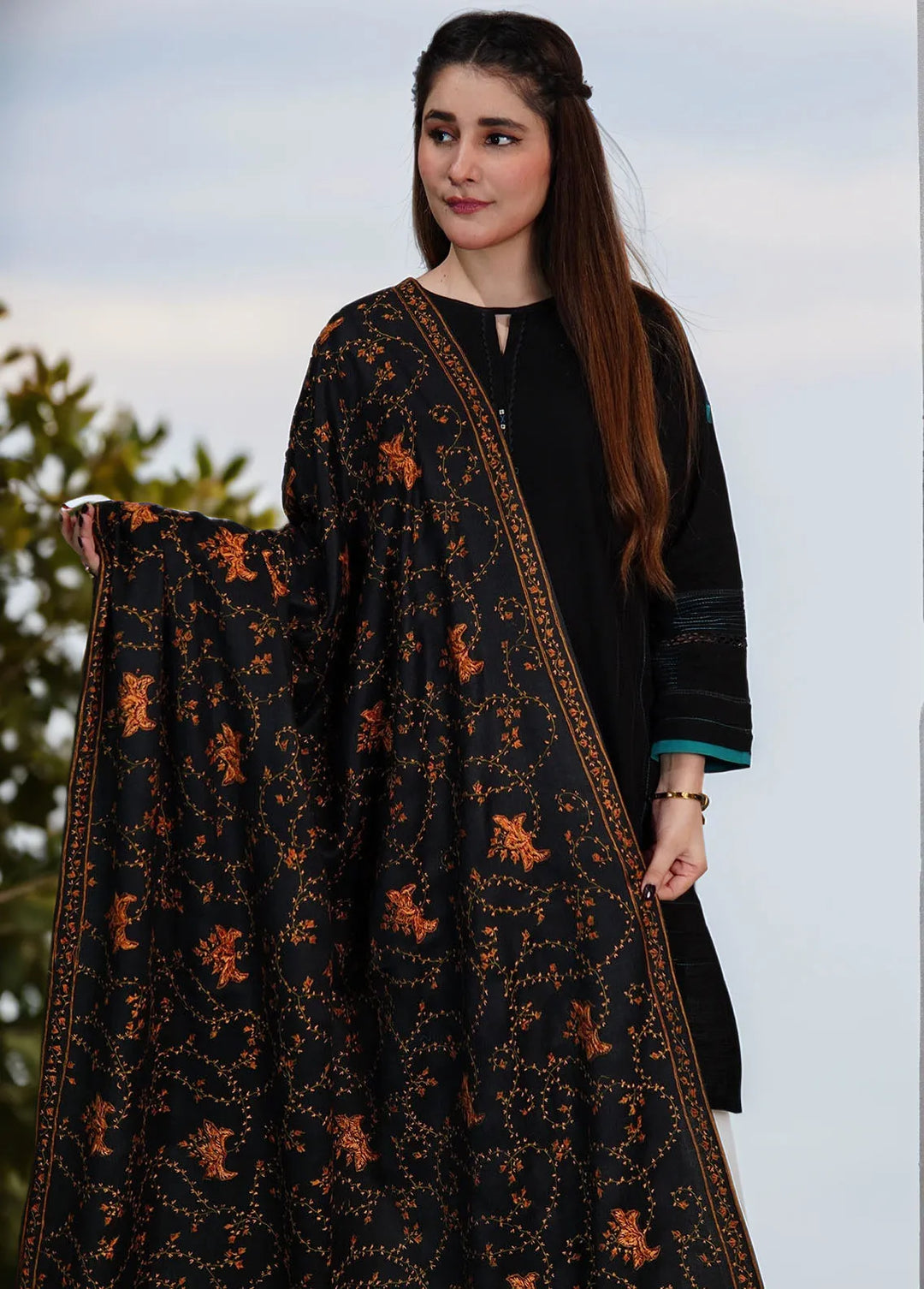 Sanaulla Exclusive Range Pashmina Shawl KPS D-57 Black 5 - Winter Collection