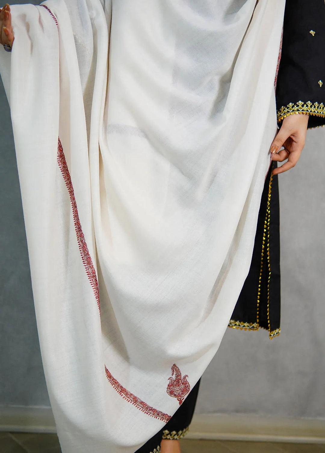 Sanaulla Exclusive Range Pashmina Shawl KPS D-62 Off White 1 - Winter Collection