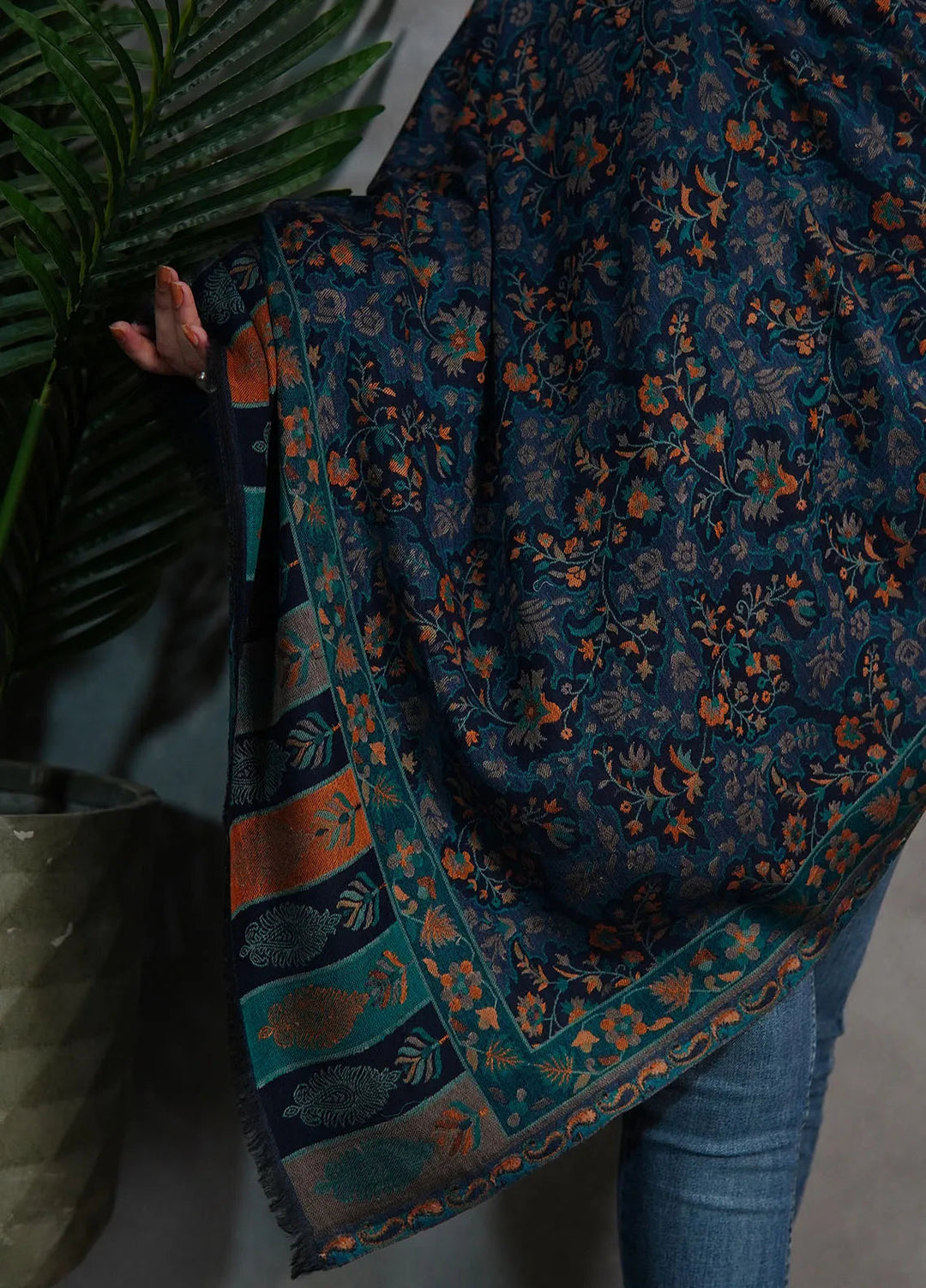 Sanaulla Exclusive Range Pashmina Shawl Mama D-10 Multi 02 - Winter Collection