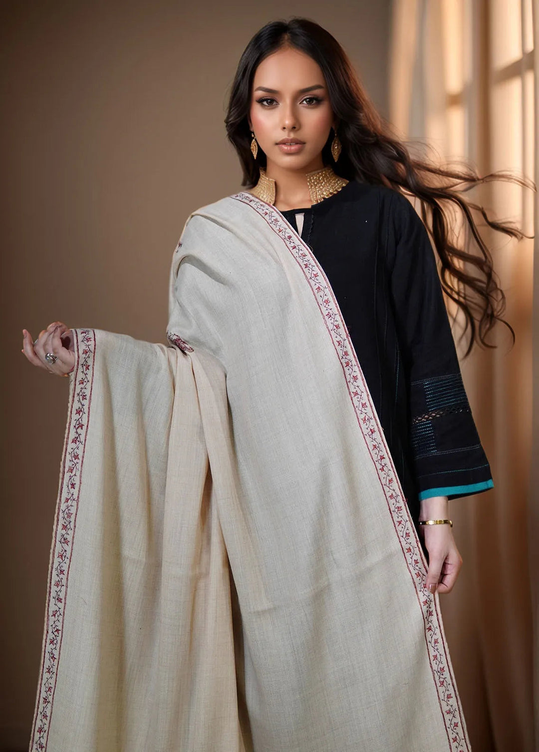 Sanaulla Exclusive Range Pashmina Shawl MAMA D-13 Fawn 2 - Winter Collection