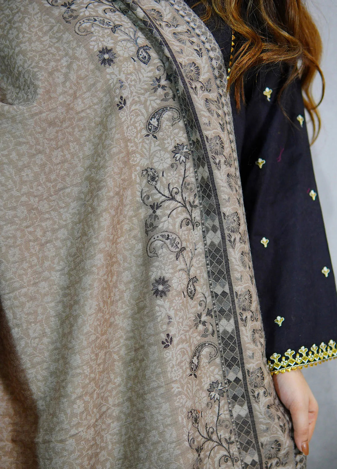 Sanaulla Exclusive Range Pashmina Shawl MAMA D-24 Brown - Winter Collection