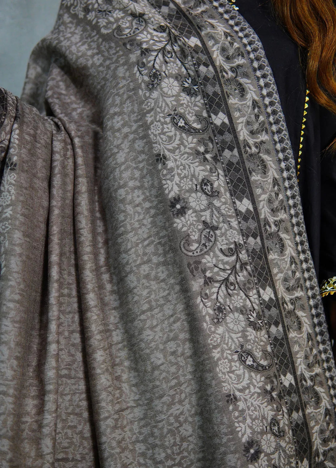 Sanaulla Exclusive Range Pashmina Shawl MAMA D-24 Dark Grey - Winter Collection