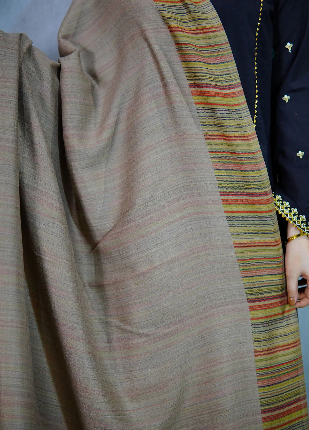 Sanaulla Exclusive Range Pashmina Shawl MAMA D-29 Brown - Winter Collection