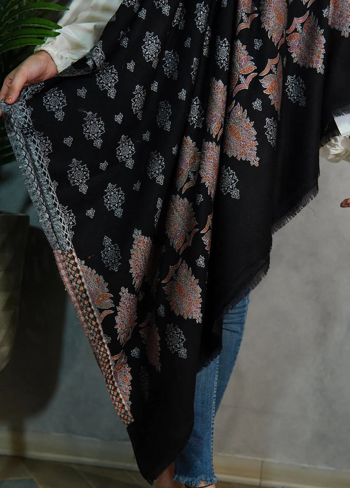Sanaulla Exclusive Range Pashmina Shawl MAMA D-3 Black - Winter Collection