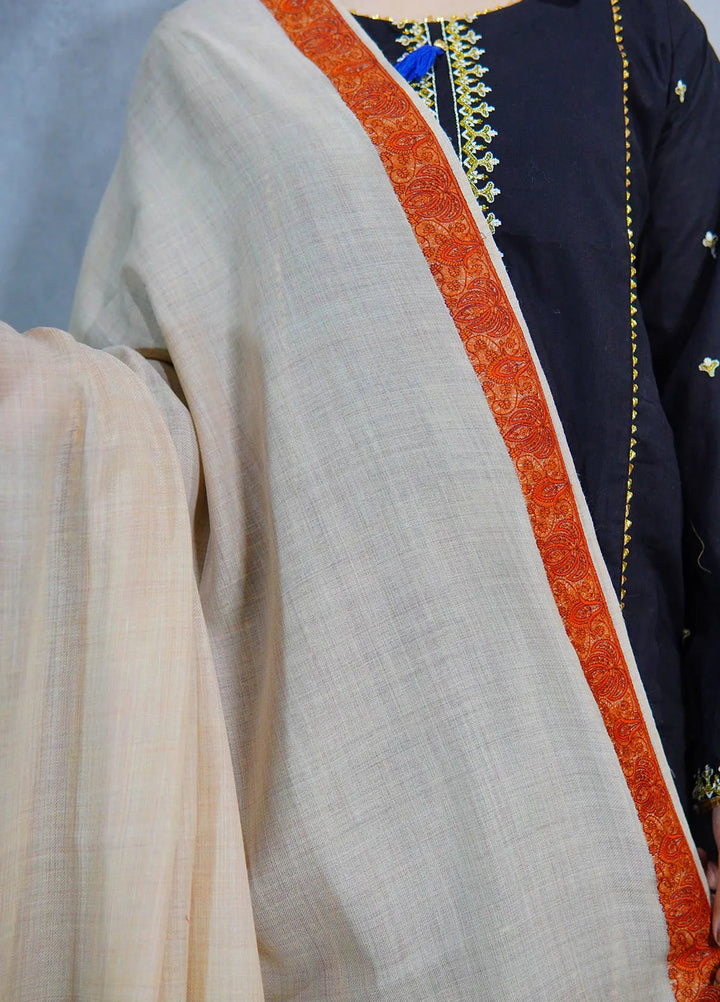 Sanaulla Exclusive Range Pashmina Shawl Mama D-35 Cream - Winter Collection