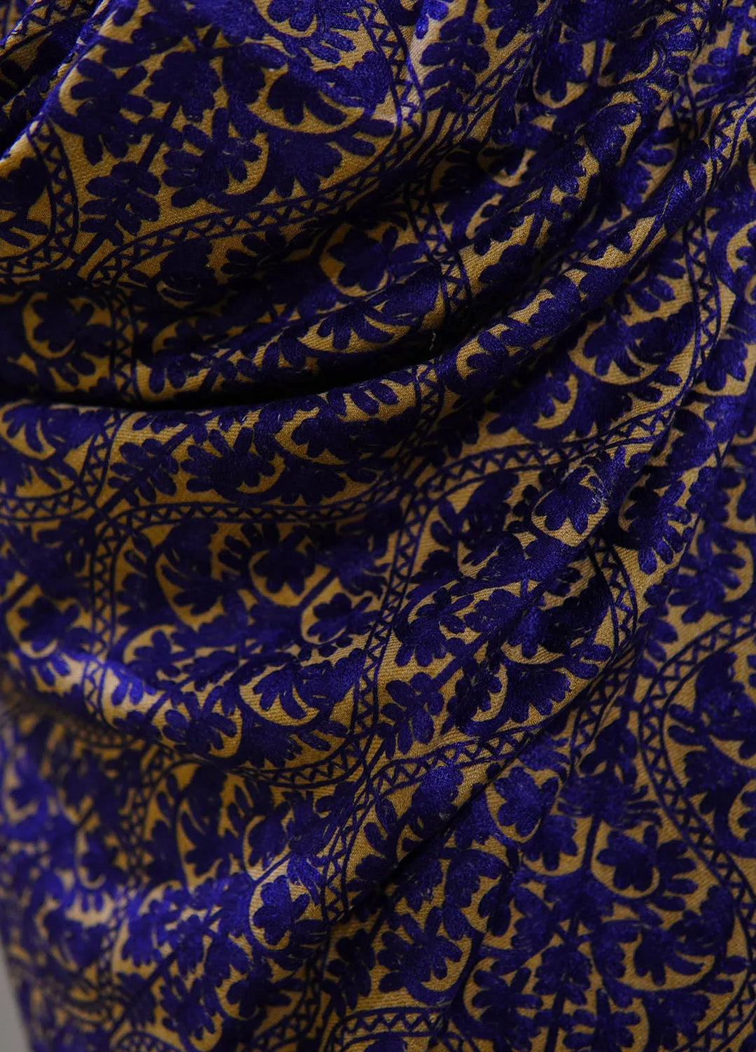 Sanaulla Exclusive Range Pashmina Shawl MAMA D-37 Brown - Winter Collection