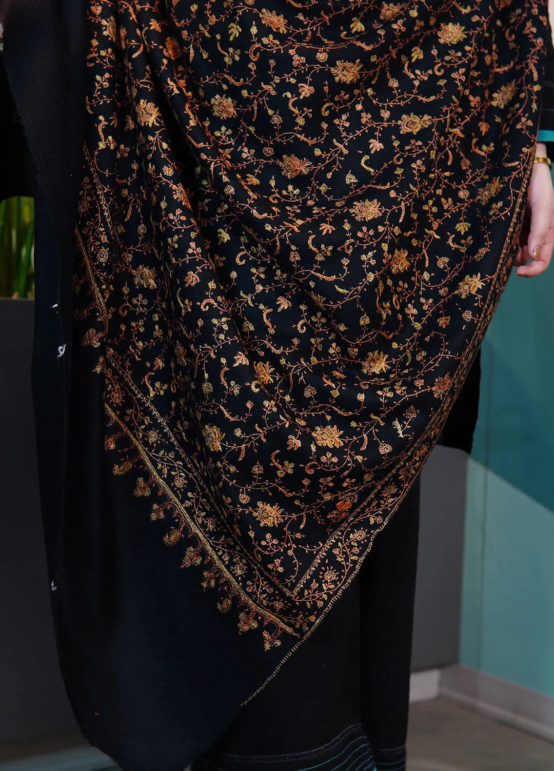 Sanaulla Exclusive Range Pashmina Shawl Shawl Fancy - Winter Collection