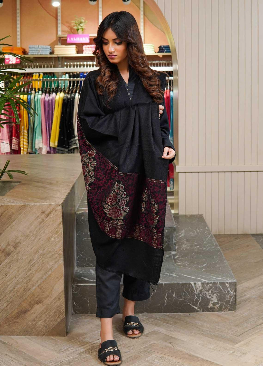Sanaulla Exclusive Range  Pashmina  Shawls Zarri Palla C KPS-54 Black02 - Pashmina Shawls