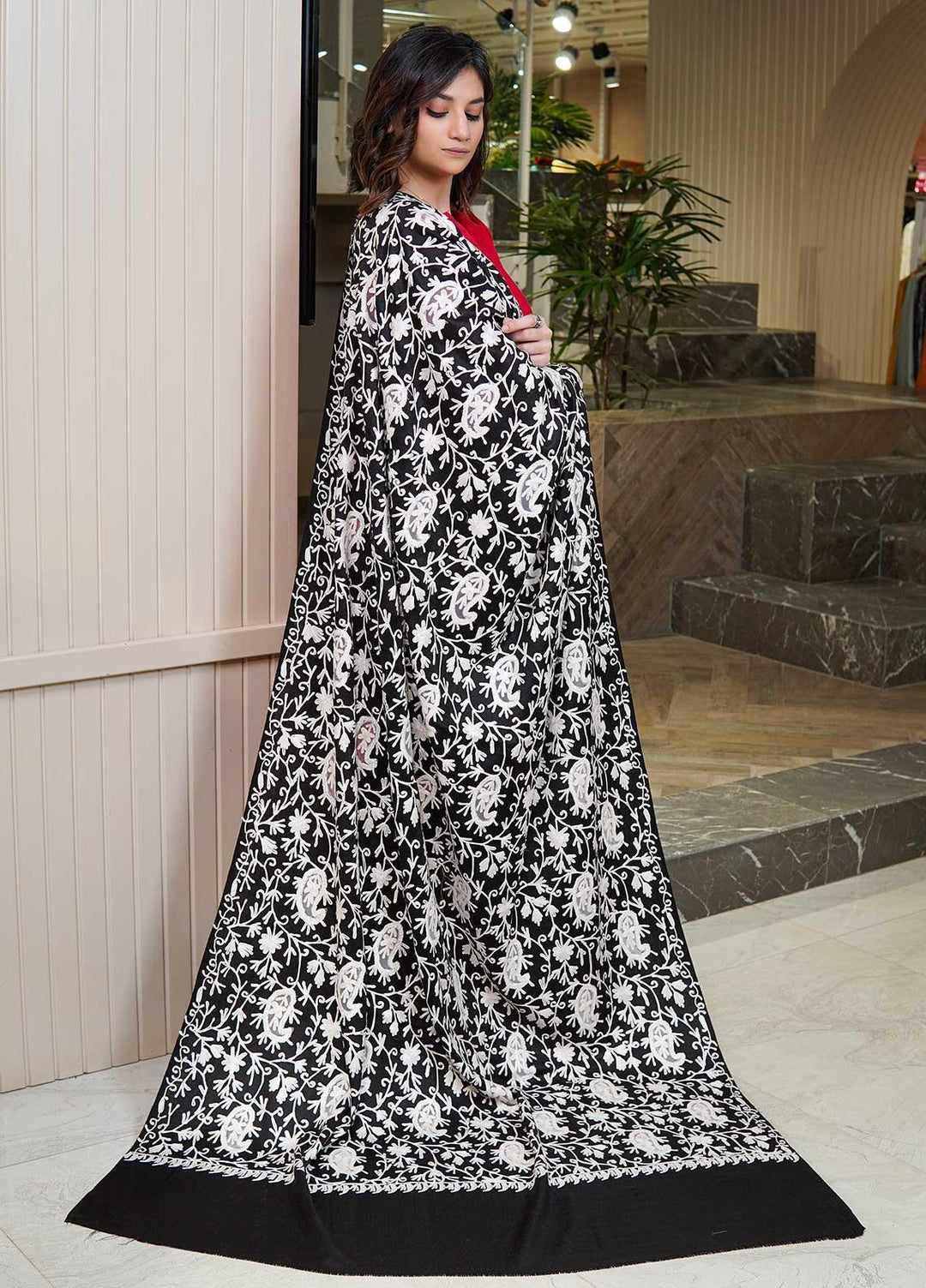 Sanaulla Exclusive Range  Pashmina  Shawls AKP-14 Black 02 - Pashmina Shawls