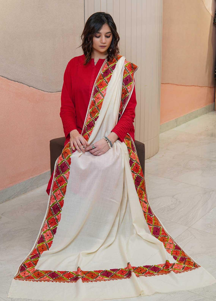 Sanaulla Exclusive Range  Pashmina  Shawls AKP-15 Cream - Pashmina Shawls