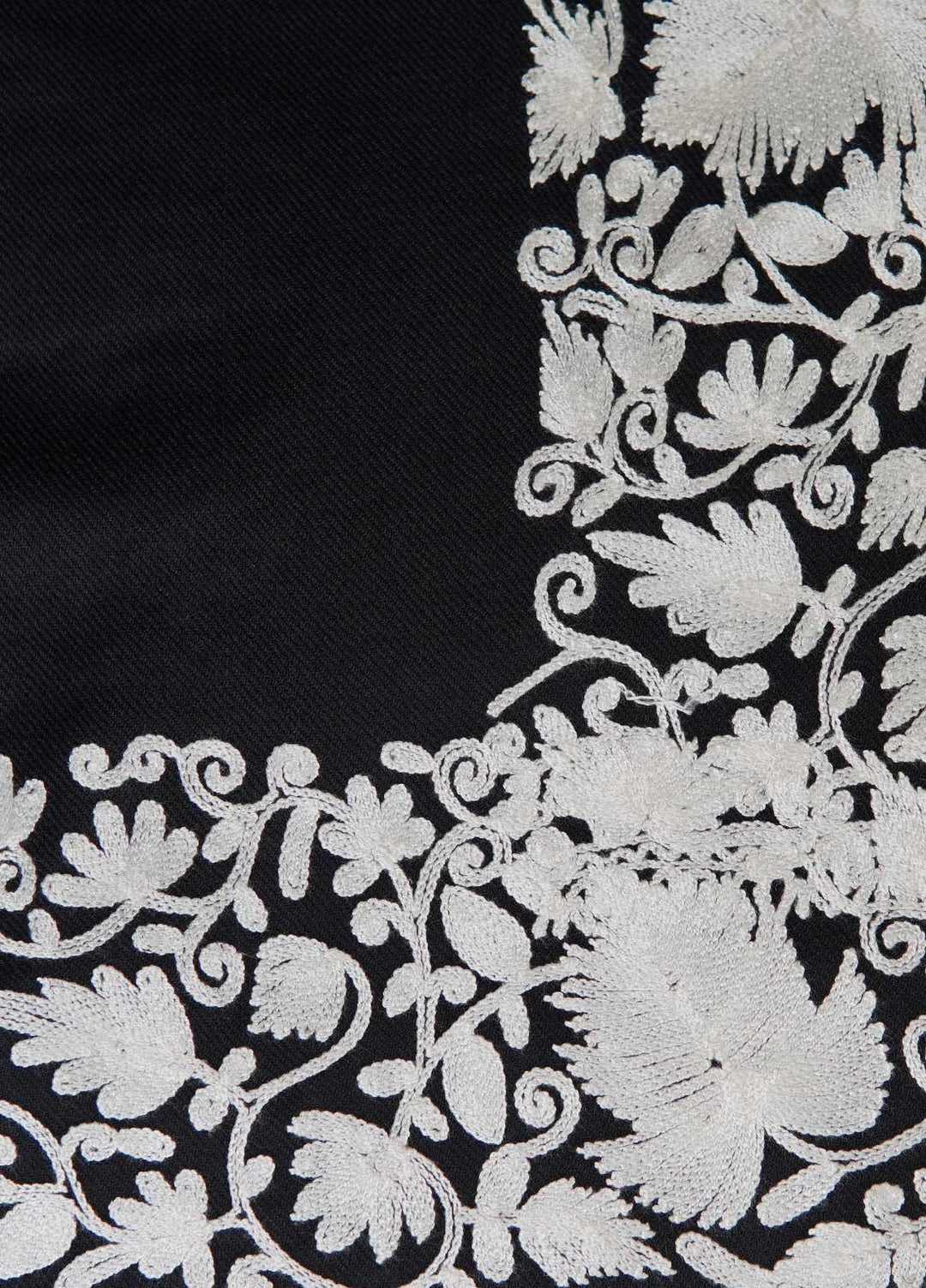 Sanaulla Exclusive Range  Pashmina  Shawls AKP-15 Black - Pashmina Shawls