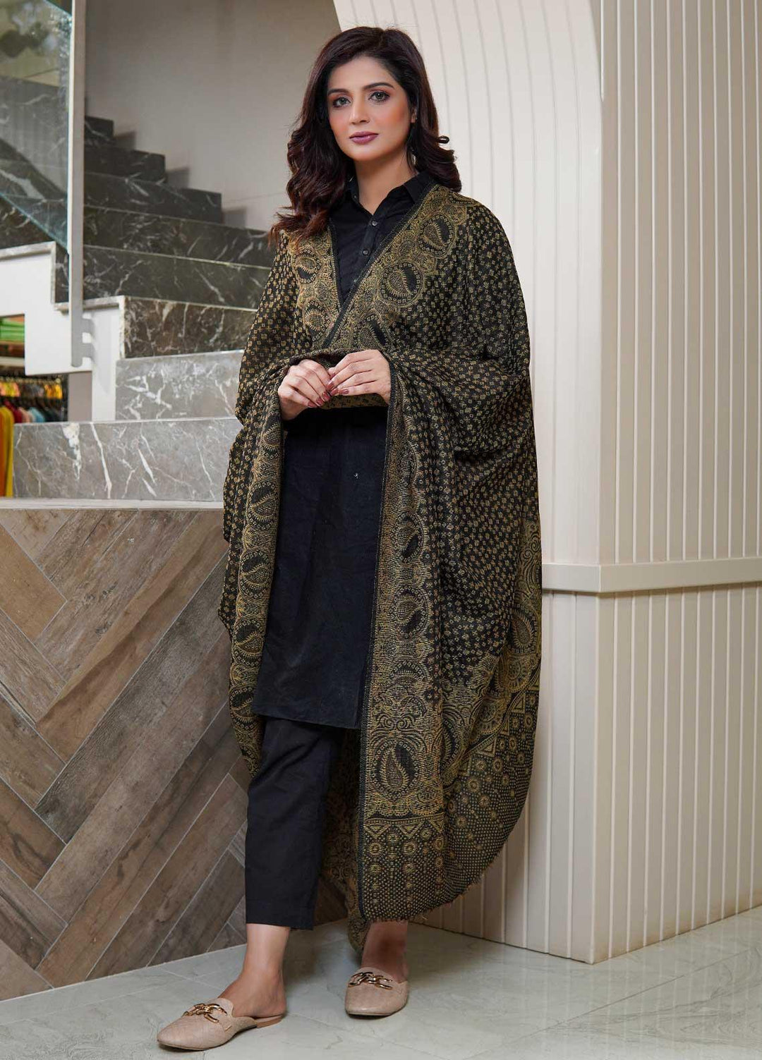 Sanaulla Exclusive Range  Pashmina  Shawls AKP-22 Black 05 - Pashmina Shawls