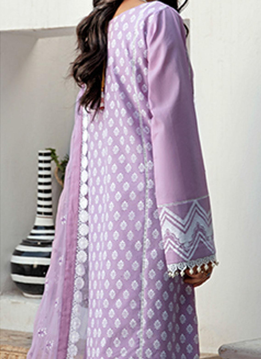 Sanaya Embroidered Lawn Suits Unstitched 3 Piece SNY21L Rema - Luxury Collection