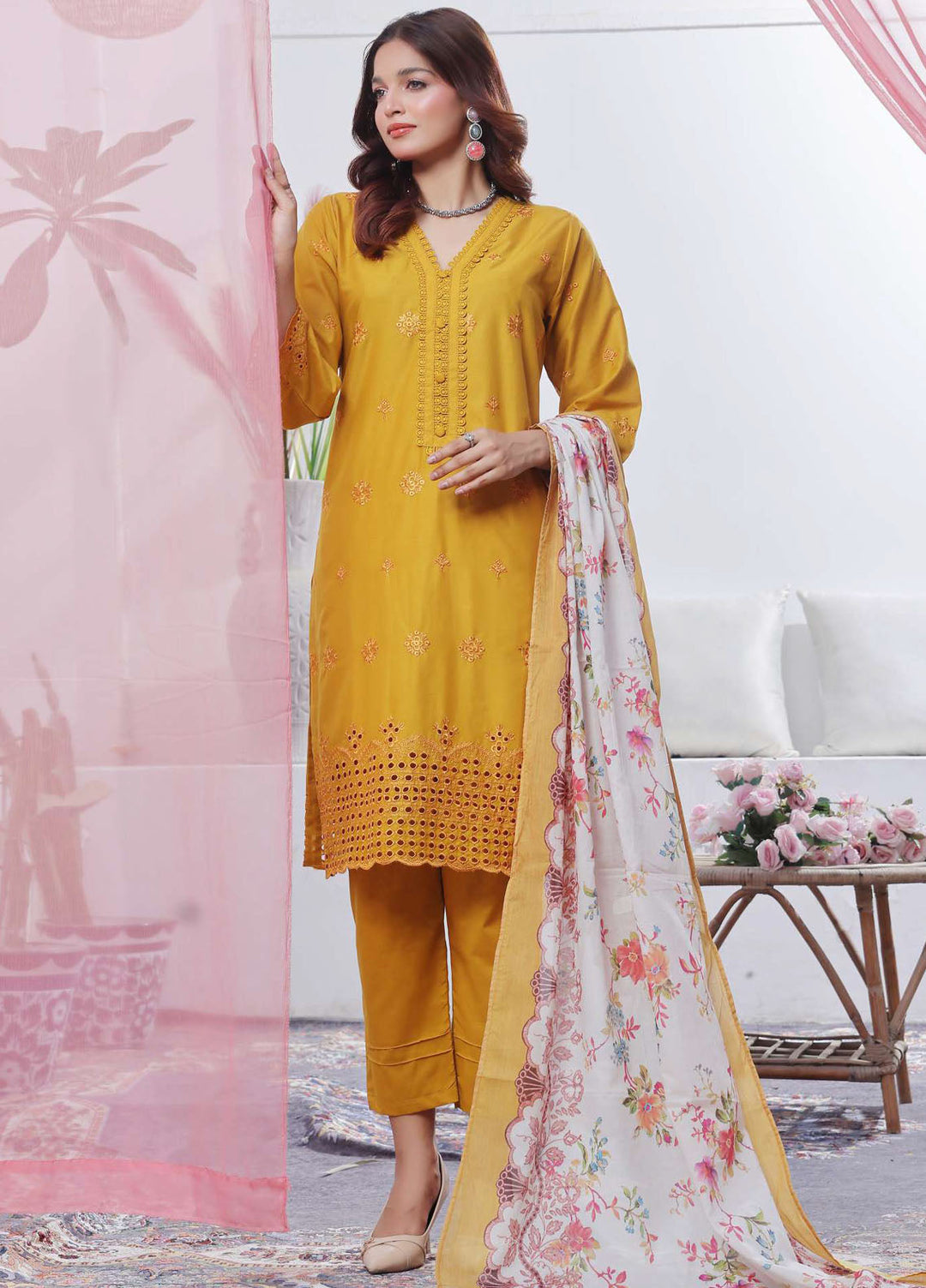 Saphron Pret Chikankari Lawn 3 Piece Suit SPH25CE D-03