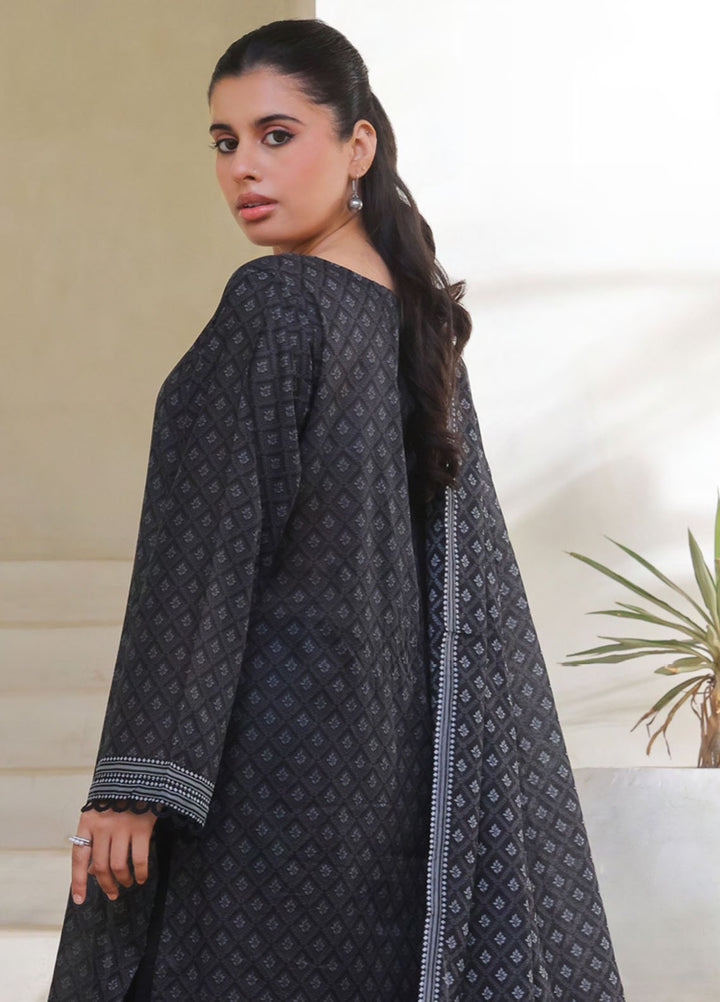 Saphron Printed Lawn Suits Unstitched 3 Piece SPH25BW D-01 - Summer Collection