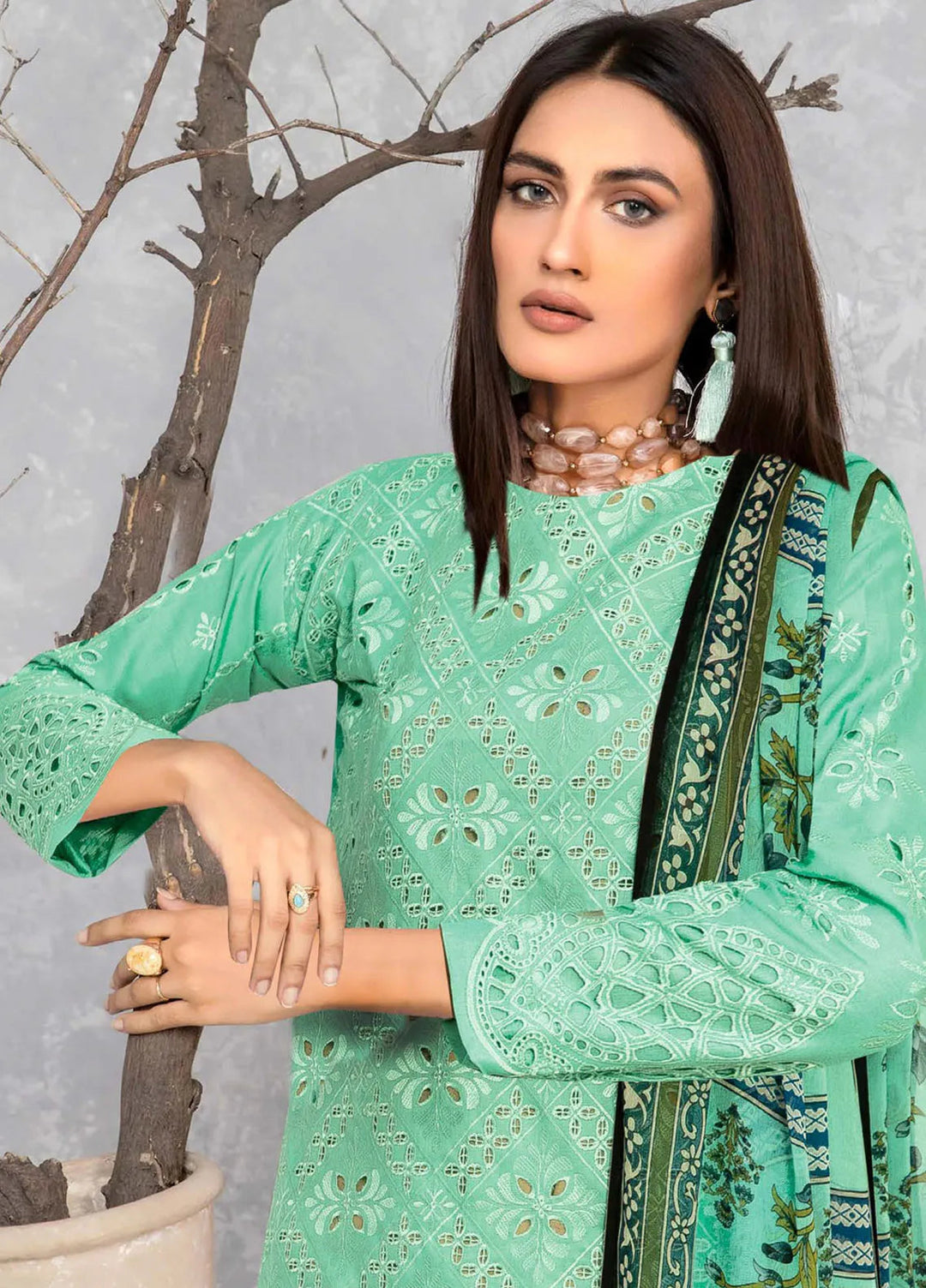 Saqafat By Insiya Embroidered Lawn Suit Unstitched 3 Piece INS24S DE-01 - Summer Collection