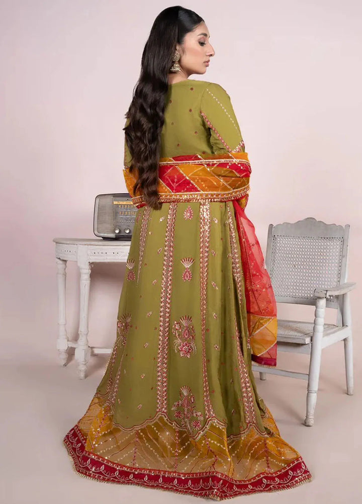 Sara Jahan Pret Embroidered Chiffon 3 Piece Suit Benazeer