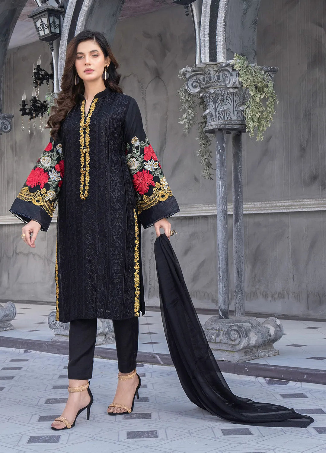 Sara Jahan Pret Embroidered Chiffon 3 Piece Suit Florence