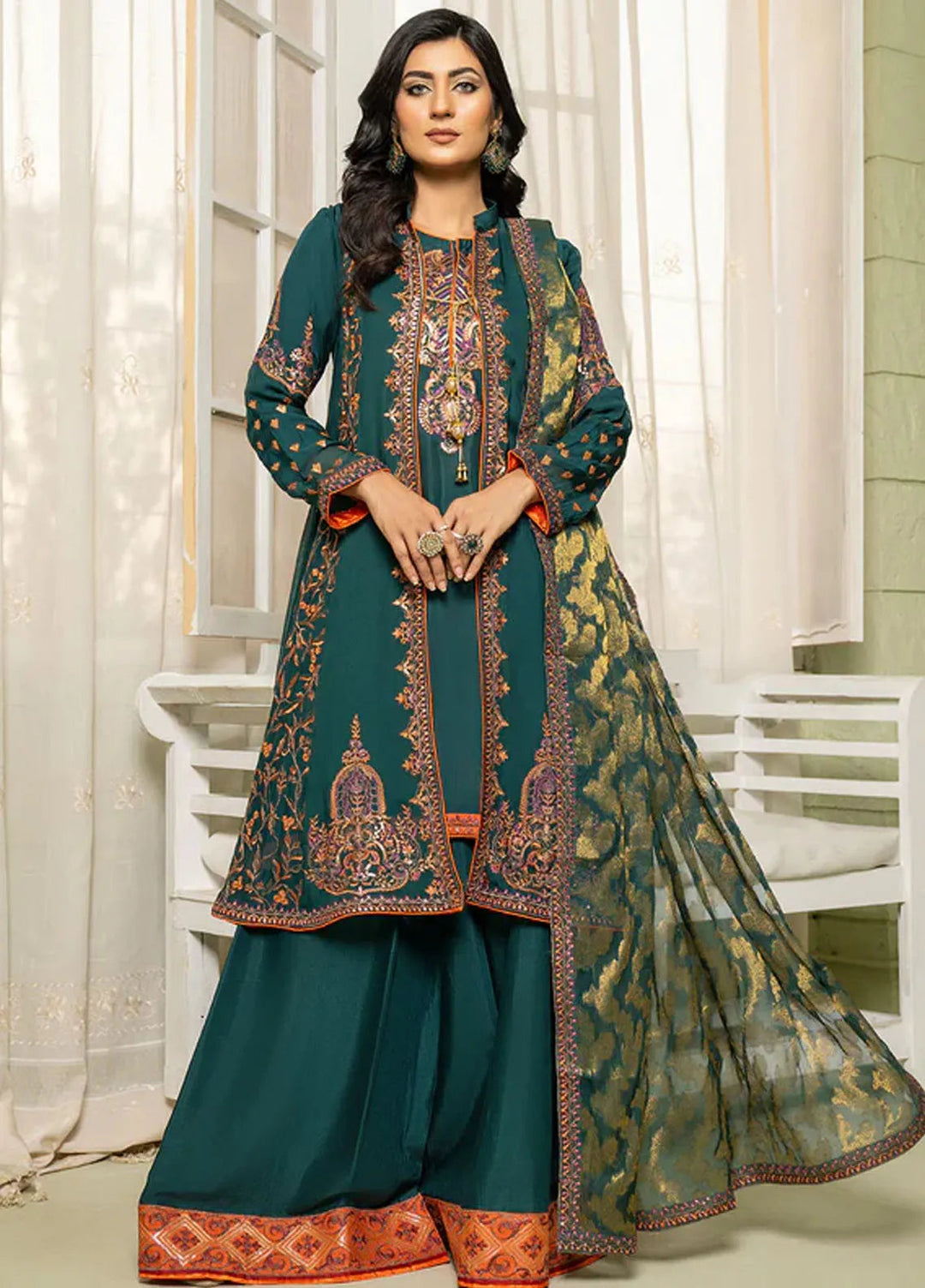 Sara Jahan Pret Embroidered Chiffon 3 Piece Suit Mahpara
