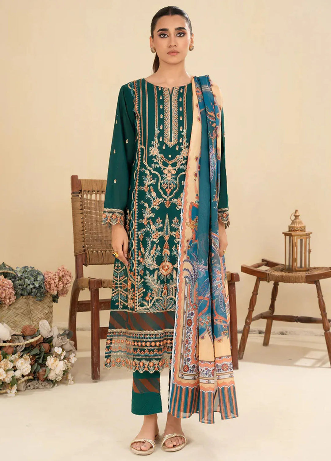 Sara Jahan Pret Embroidered Cotton 3 Piece Suit Nilofar