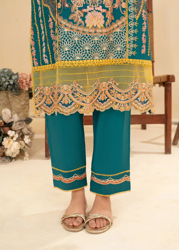 Sara Jahan Pret Embroidered Cotton 3 Piece Suit Riwayat